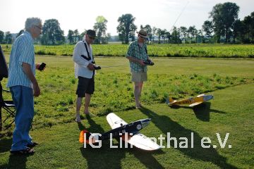 zwei Klemms   zwei Klemms