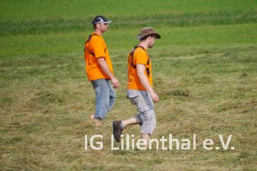 Gesucht . . . Gesucht . . .